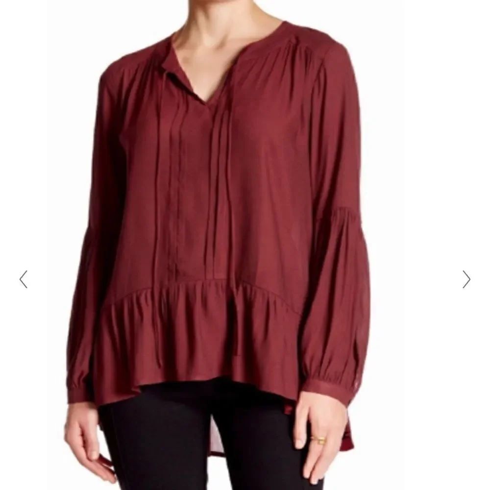 Ro & De maroon Split Neck peplum blouse